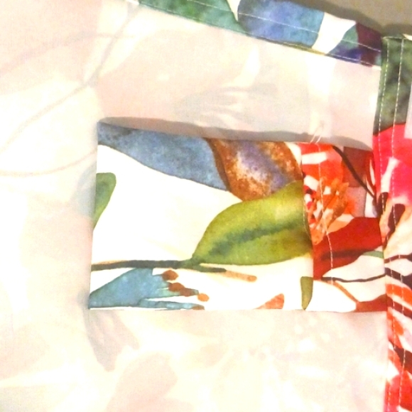 Ripskirt Hawaii Red and Pink A-Line Pleated Skirt - Picture 5 of 6